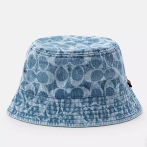 Coach Signature Bucket Hat